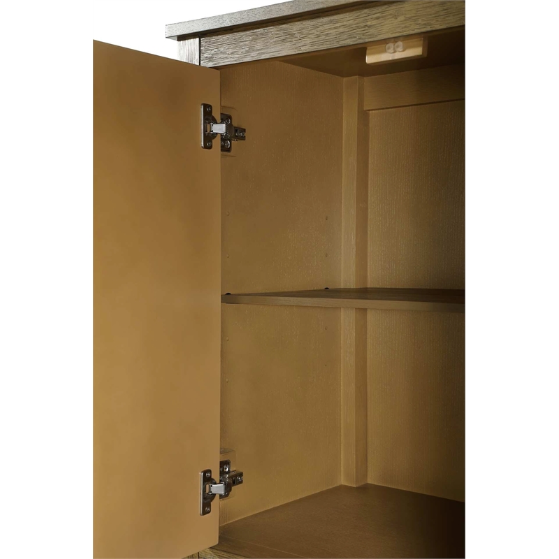 Elegant Kitchen and Bath 20
