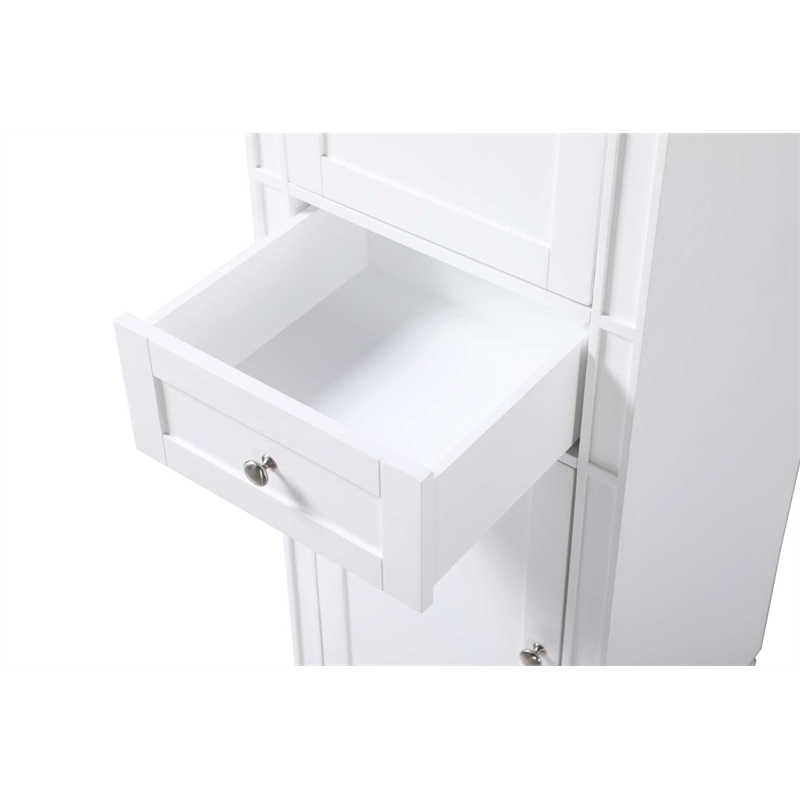 Elegant Kitchen and Bath 20
