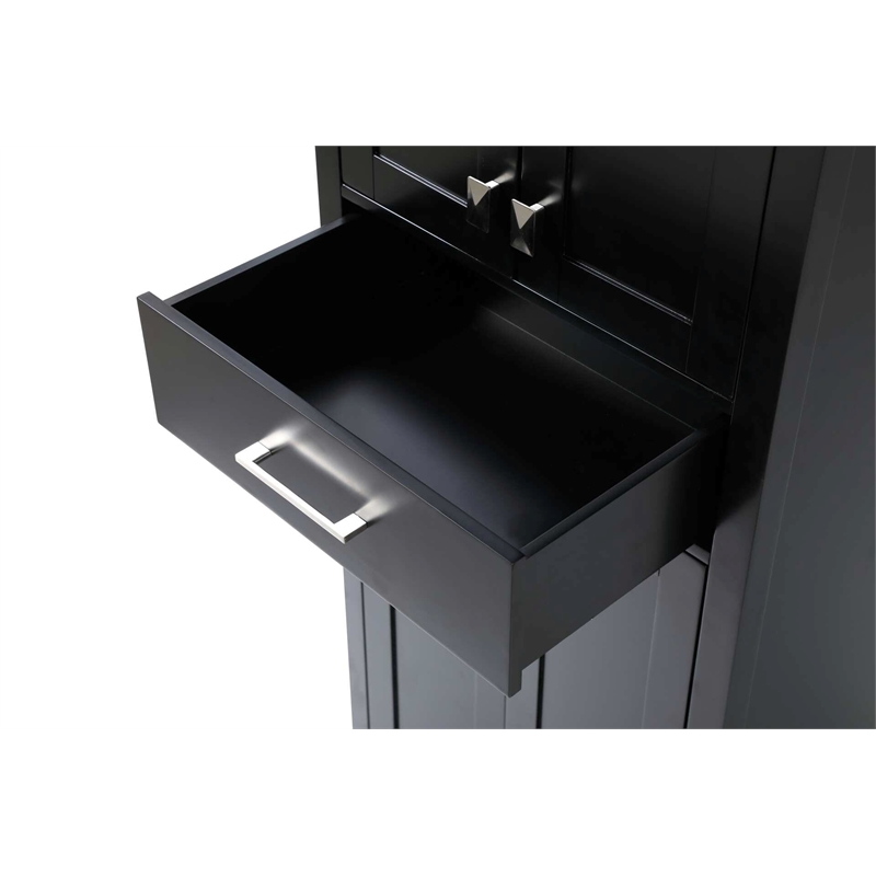 Elegant Kitchen and Bath 24