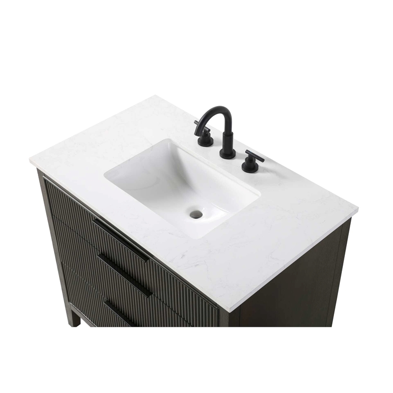 Elegant Kitchen and Bath 36
