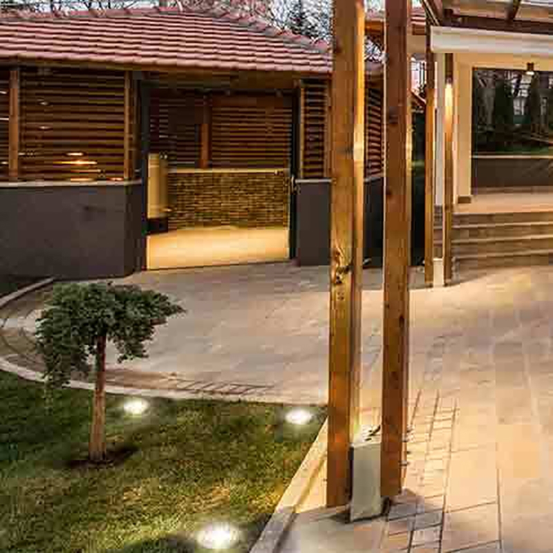 AQ Lighting Metal Well Light with Louvered Grill Cover Landscape in Brass