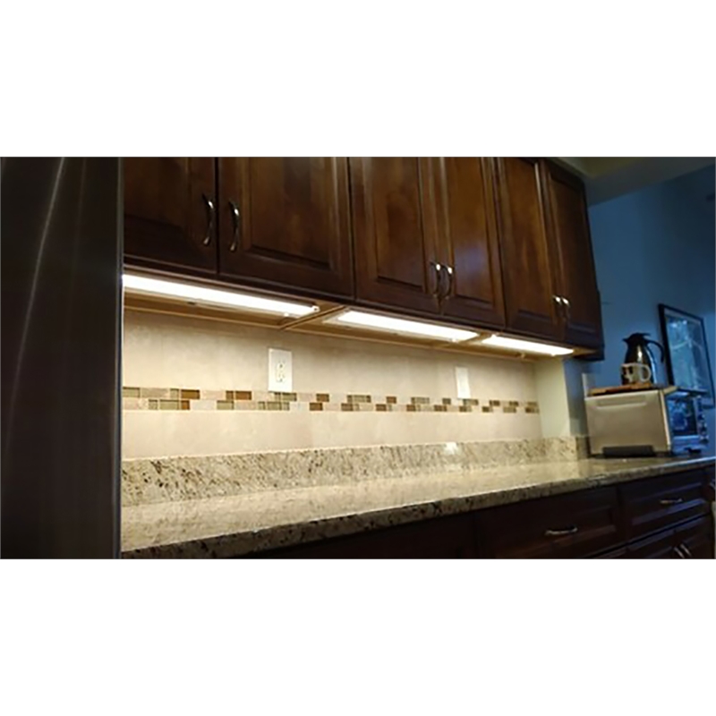AQ Lighting 12