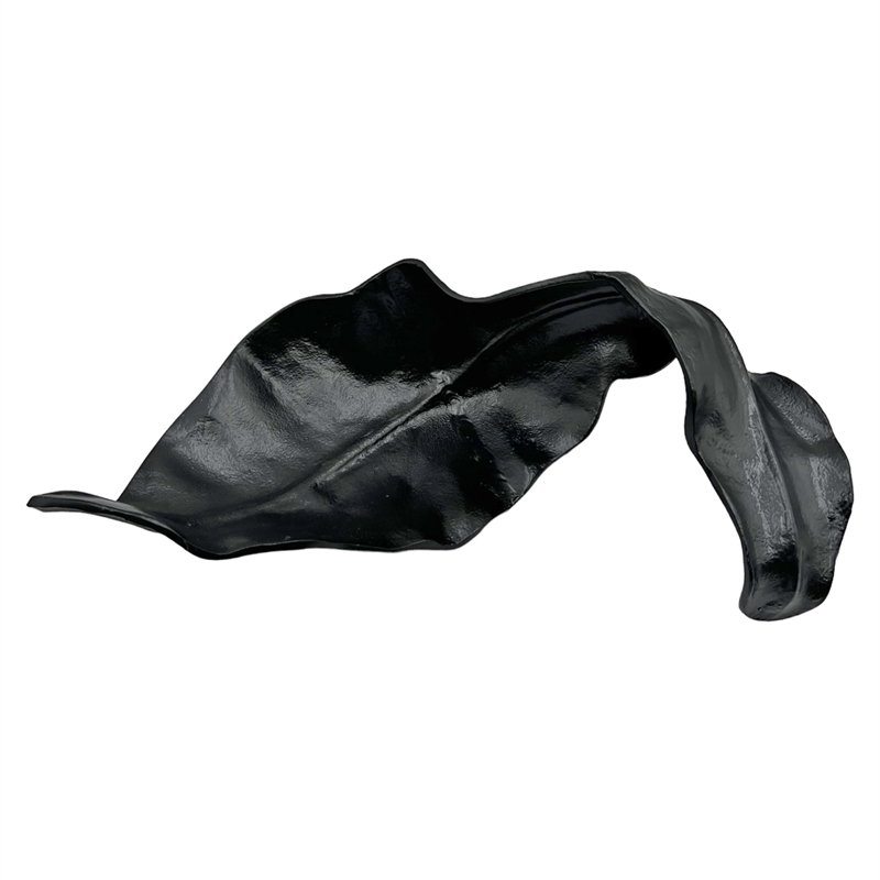 Bergamo Art Decorative Handmade Aluminum 19 inch Leaf Sculpture