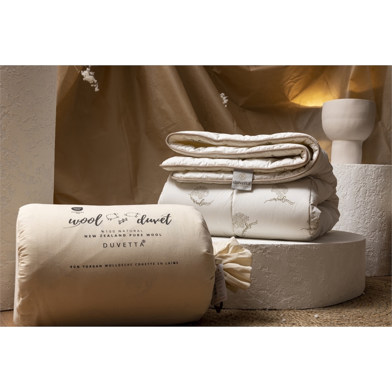 Duvetta 100 Wool Comforter with Cotton Fabric Cover New Zealand Wool Queen Size