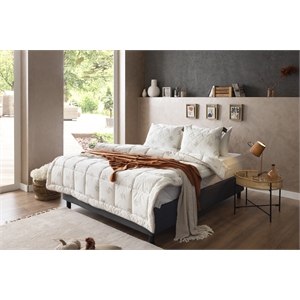 Duvetta 100 Wool Comforter with Cotton Fabric Cover New Zealand Wool King Size