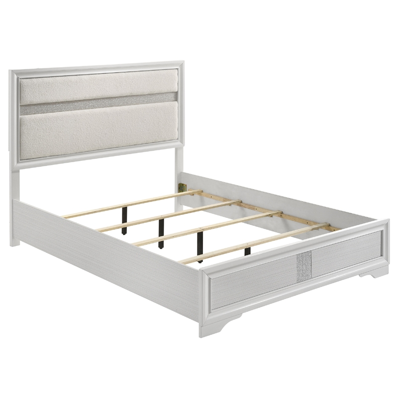 Vino White 5 Piece Queen Bed Set with Dressers-Mirror-Glitter Accent