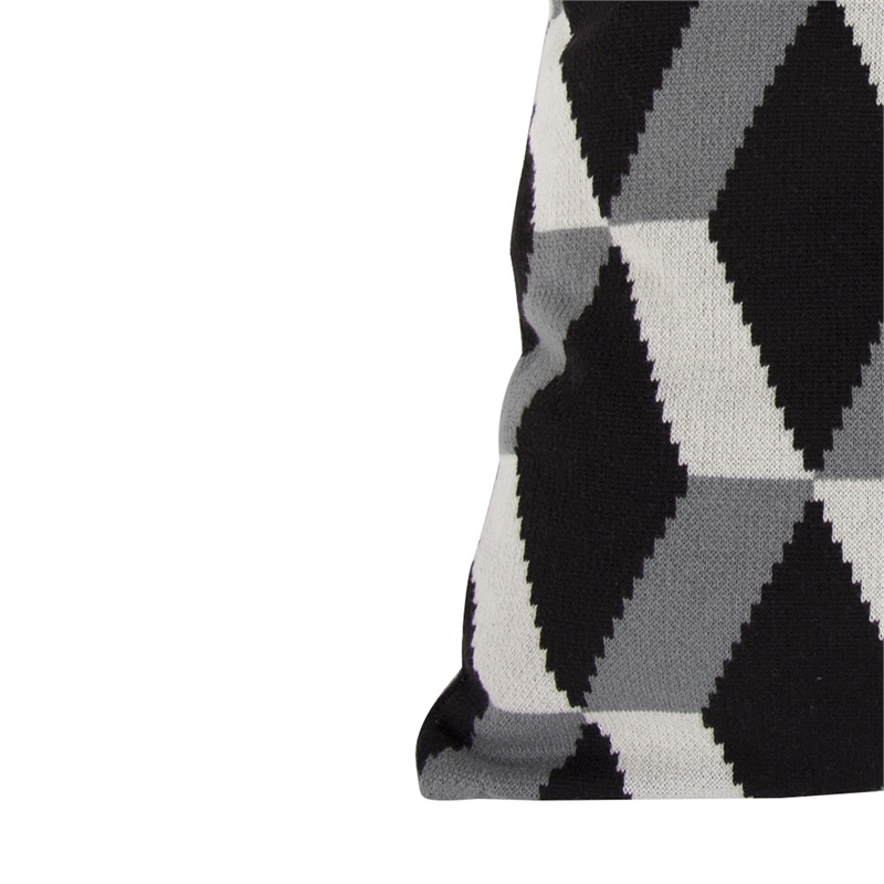 Benjara 20 x 20
