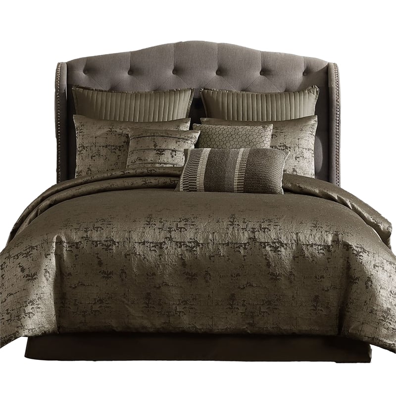 Benjara Beny 10pc King Size Comforter Set- Traditional Gold Woven Jacquard