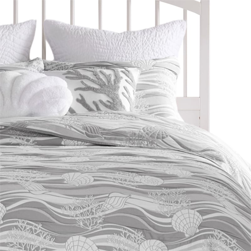 Benjara Doz 3pc Queen Size Coverlet Set- Coastal Matelasse- Harbor Gray- White
