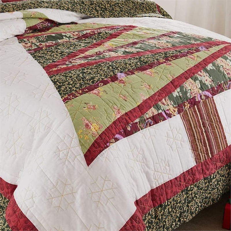 Benjara Kini 2pc Twin Quilt Set- Patchwork Christmas Theme- Cotton- Microfiber
