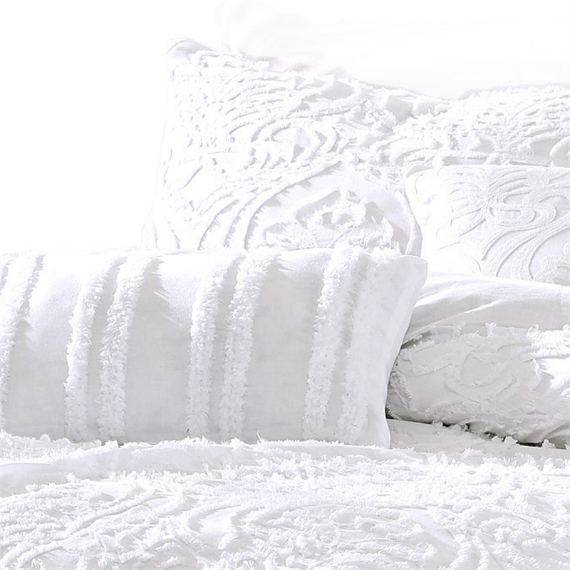 Kile Modern 6 Piece Queen Size Duvet Comforter Set- White Medallion Pattern