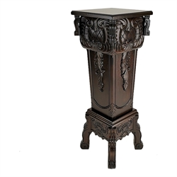 Pedestal Table