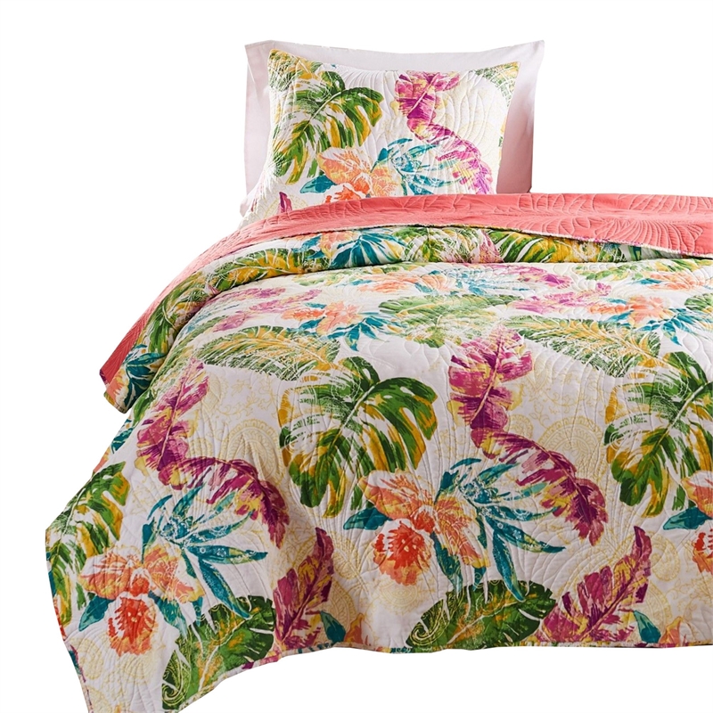 Benjara Aulne 2 Piece Twin Quilt Set with Leaf Print- Multicolor