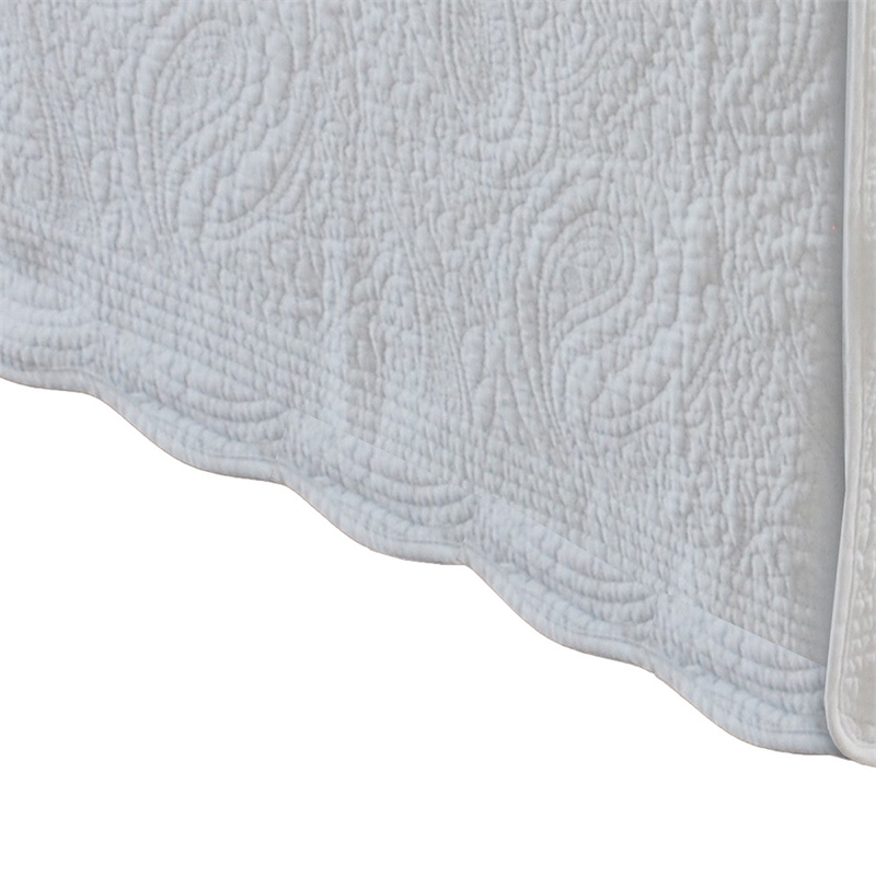 Benjara Muka Paisley Quilted Full Bed Skirt & Cotton Drop - White