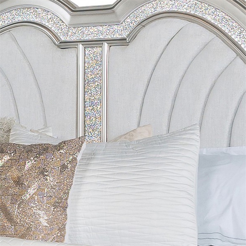 Benjara Nive Queen Bed- Oak Wood- Double Arched Headboard- Ivory Silver