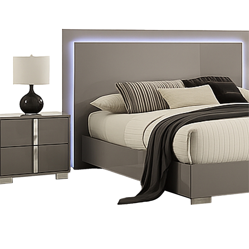 Suni 4pc Complete Queen Bedroom Set w LED Headboard- Light Taupe Gray