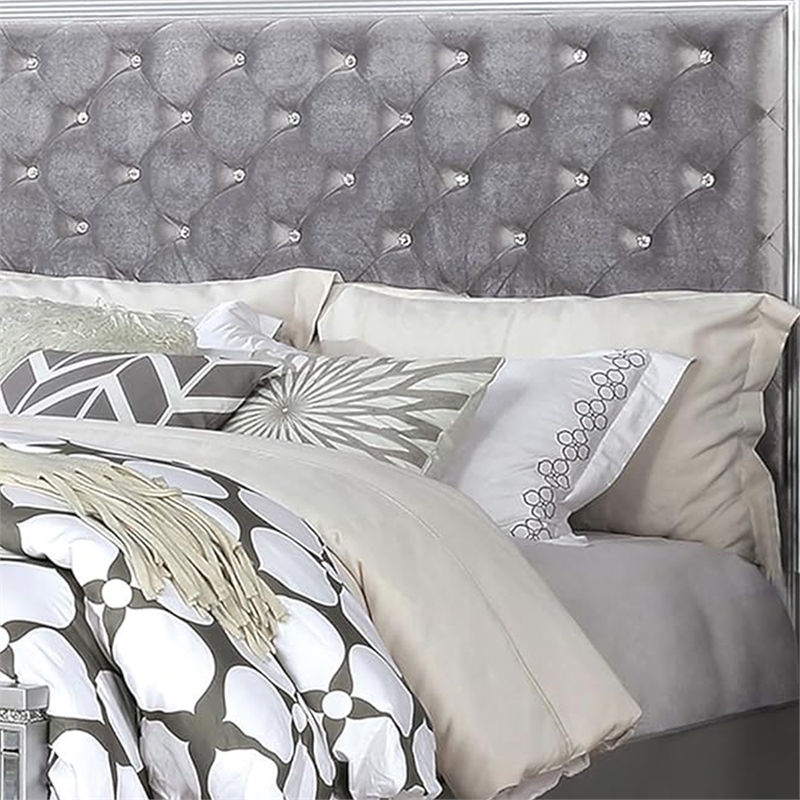 3-Piece Queen Bedroom Set - Silver Finish Bed & Matching Nightstand