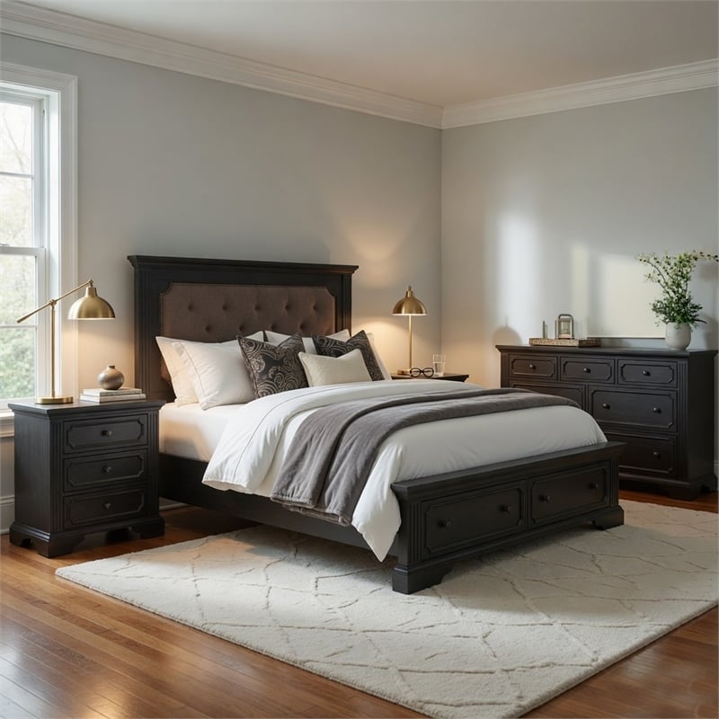 Queen Bedroom Set- 4 Piece Set with 2 Nightstands and Dresser