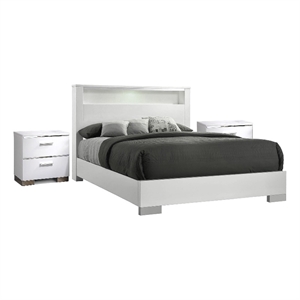 3pc King Bedroom Set- White- Silver Wood- 2 Nightstands