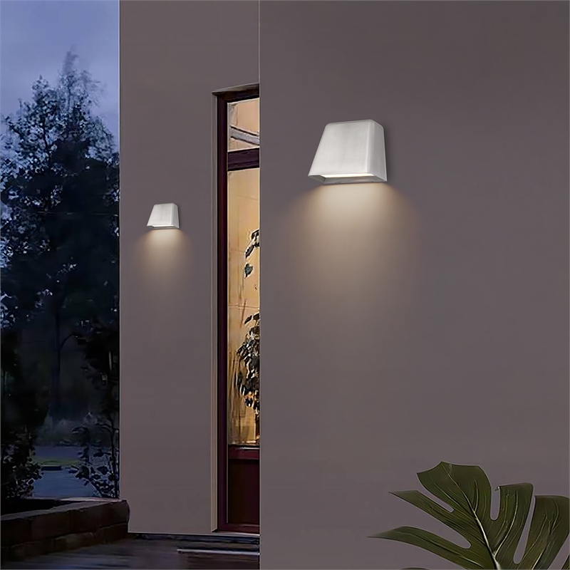Alteck Bull 5.5 inch Brushed Aluminum LED Outdoor Wall Light