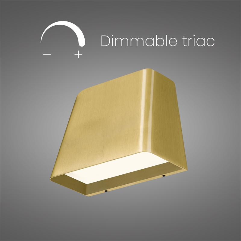 Alteck Bull 5.5 inch Aluminum LED Outdoor Wall Light in Brushed Brass