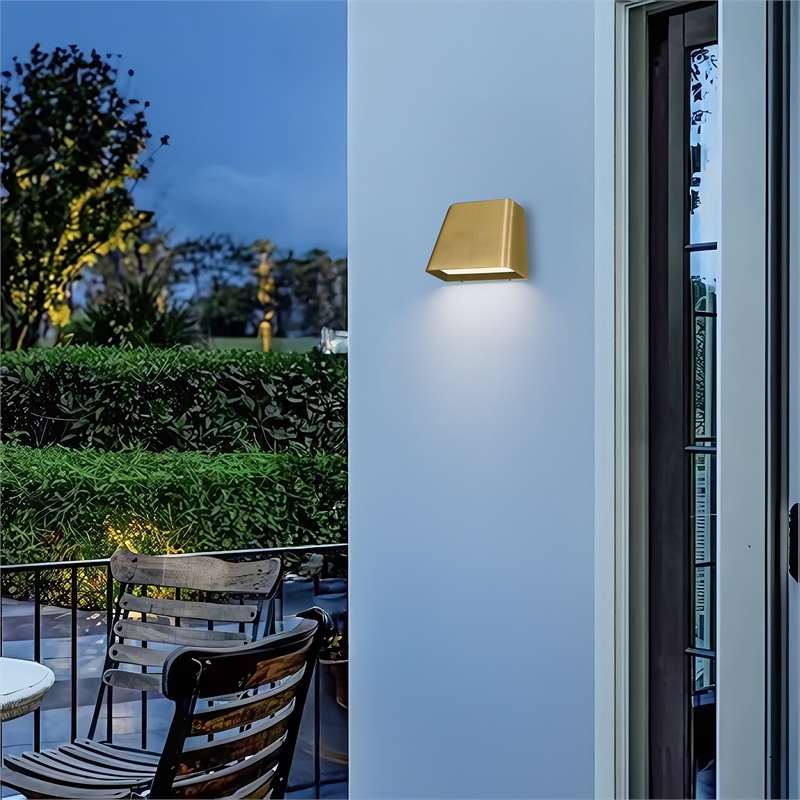 Alteck Bull 5.5 inch Aluminum LED Outdoor Wall Light in Brushed Brass
