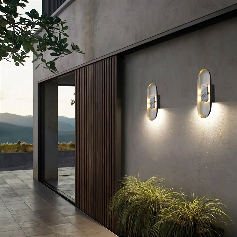 Alteck Marilyn 20 inch Aluminum LED Outdoor Wall Light in Black