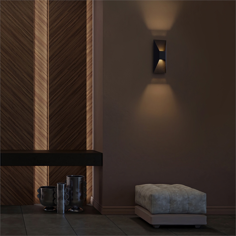 Alteck Ribbed 12 inch Aluminum LED Outdoor Wall Light Black