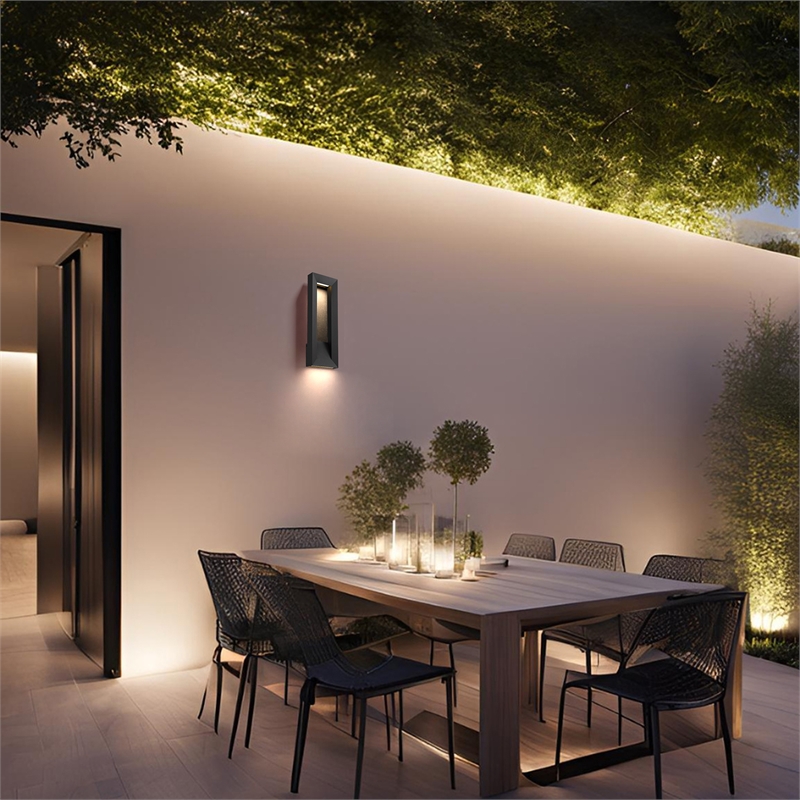 Alteck Paletto 22 inch Aluminum LED Outdoor Wall Light Black