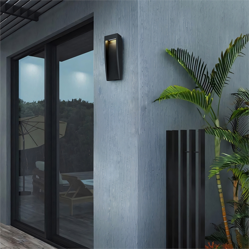 Alteck Taper 16 inch Stainless Steel LED Outdoor Wall Light Black