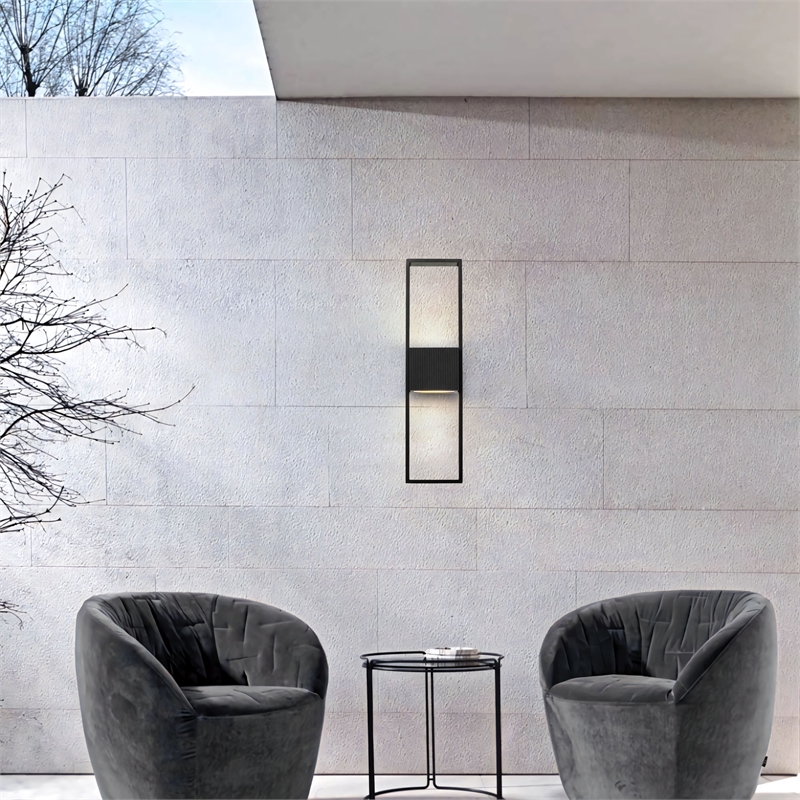 Alteck Miami 24 inch Aluminum LED Outdoor Wall Light Black