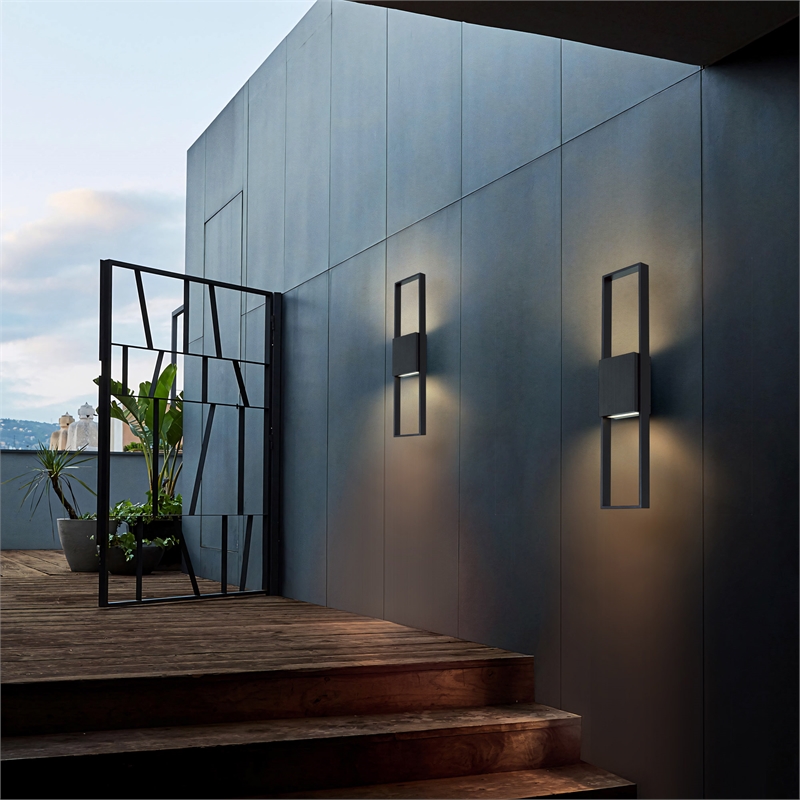 Alteck Miami 32 inch Aluminum LED Outdoor Wall Light Black