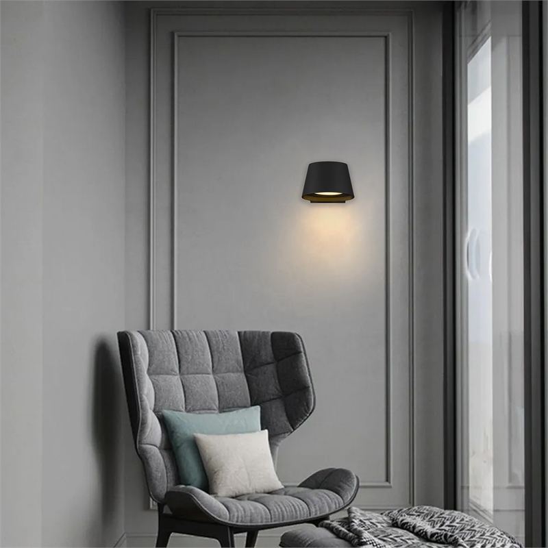 Alteck Grace 6.5 inch LED Aluminum Outdoor Wall Light Black