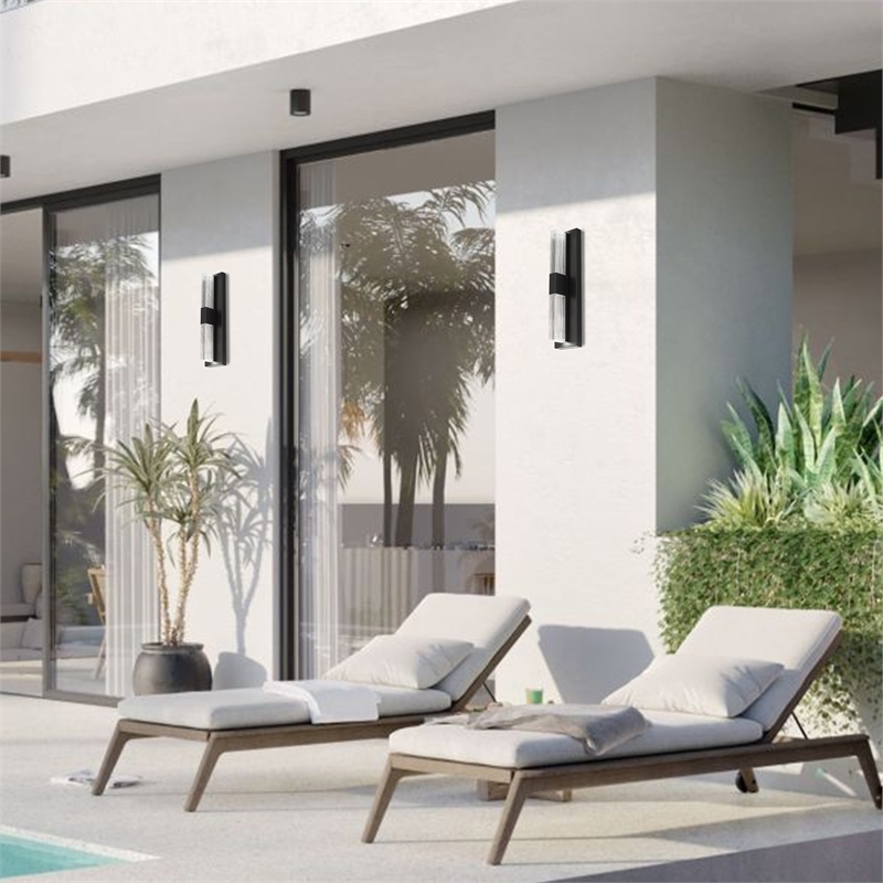 Alteck Arles 18 inch Aluminum and Acrylic LED Outdoor Wall Light