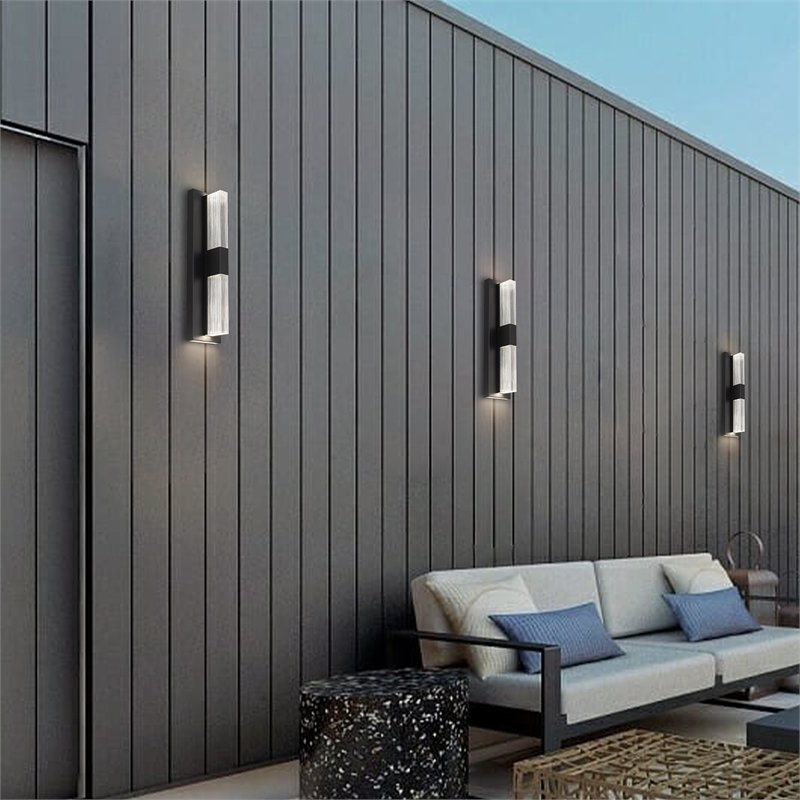 Alteck Arles 18 inch Aluminum and Acrylic LED Outdoor Wall Light