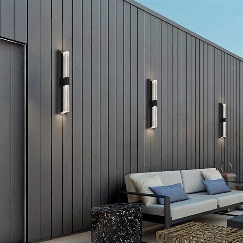 Alteck Arles 25 inch Aluminum and Acrylic LED Outdoor Wall Light