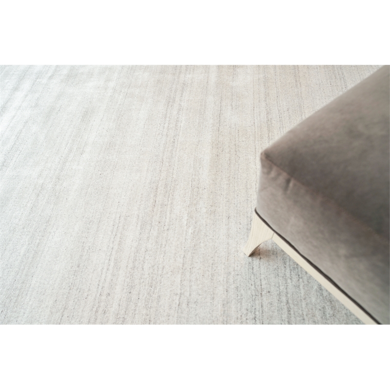 Ambrose Hand-Tufted Wool/Bamboo Silk Ivory/Gray 9'x12' Area Rug