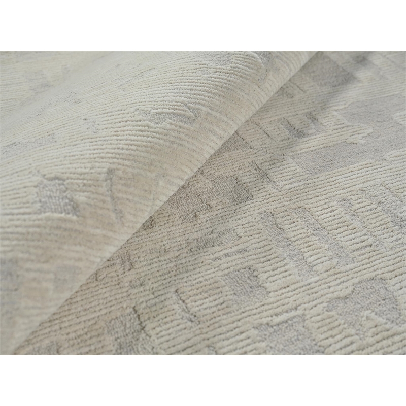 Aspen Hand-Tufted New Zealand Wool Silver/Ivory 6'x9' Area Rug