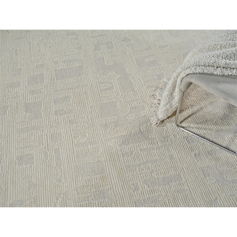 Aspen Hand-Tufted New Zealand Wool Silver/Ivory 6'x9' Area Rug