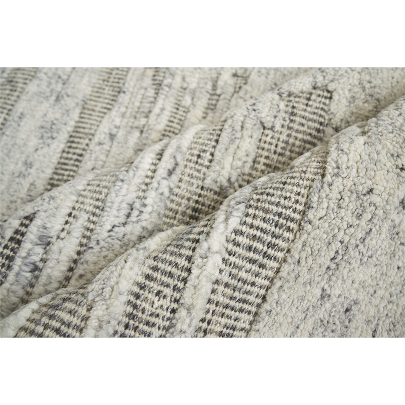 Calibre Hand-Knotted New Zealand Wool Silver/Charcoal 8'x10' Area Rug