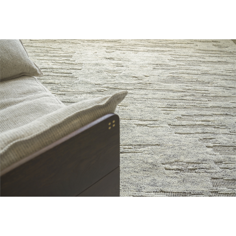 Calibre Hand-Knotted New Zealand Wool Silver/Charcoal 8'x10' Area Rug