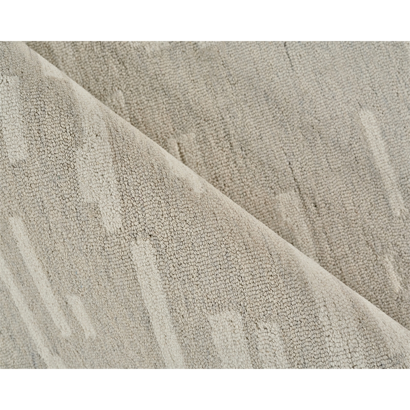 Carmel Hand-Tufted New Zealand Wool Silver/Ivory 6'x9' Area Rug