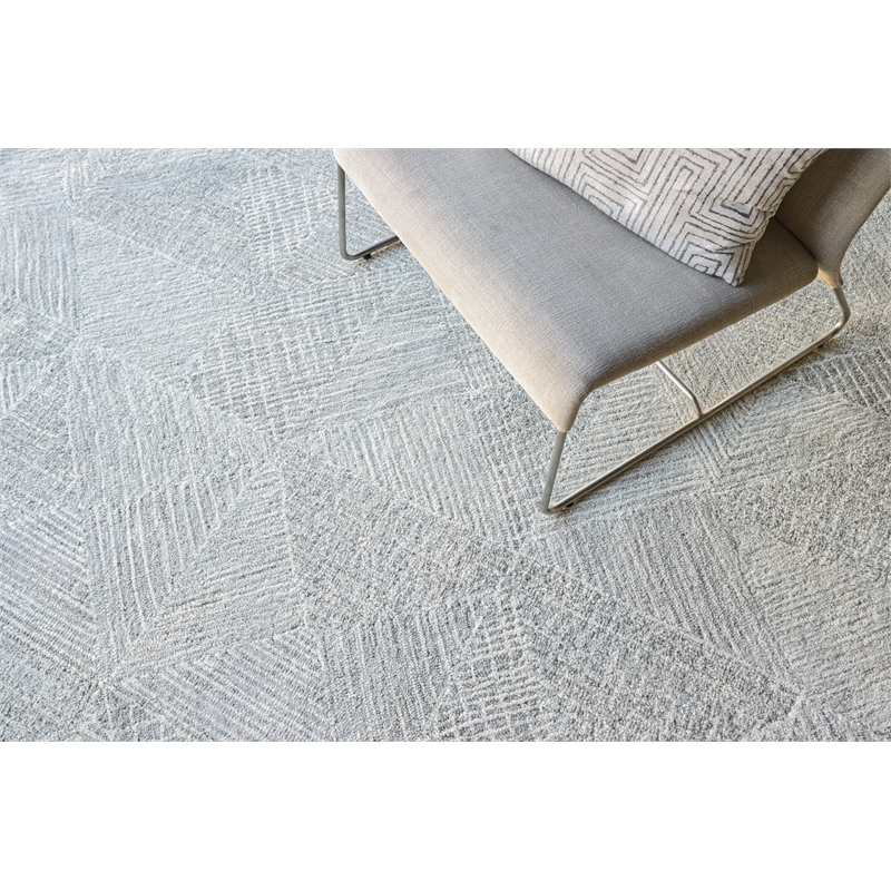 Caprice Hand-Tufted New Zealand Wool Light Silver/Ivory 5'x8' Area Rug