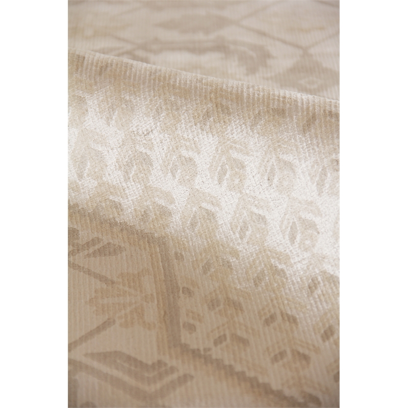 Carrera Handloomed Viscose Ivory 8'x10' Area Rug