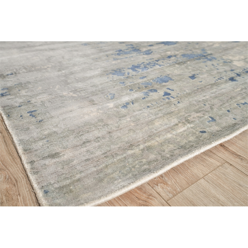 Cassina Handloomed Bamboo Silk Sky Blue 8'x10' Area Rug