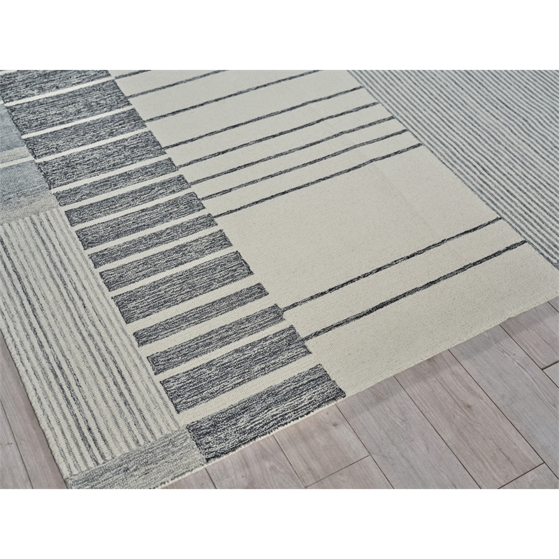 Castine Hand-Tufted New Zealand Wool Gray/Ivory 5'x8' Area Rug