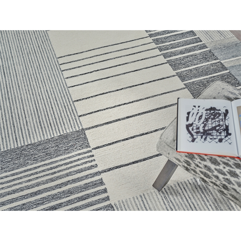 Castine Hand-Tufted New Zealand Wool Gray/Ivory 5'x8' Area Rug