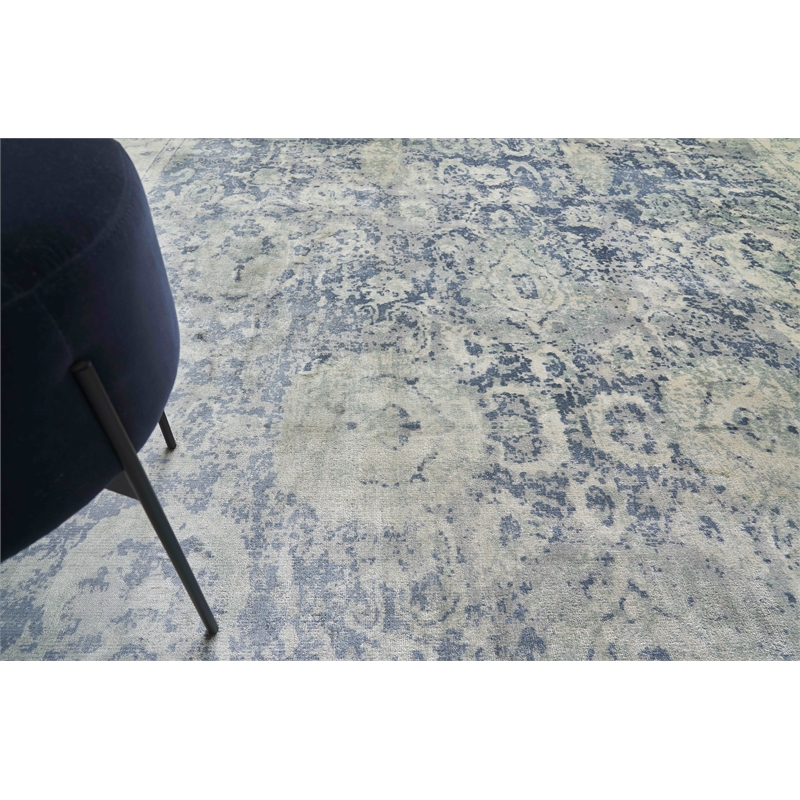 Cassina Handloomed Bamboo Silk Light Silver/Blue 12'x15' Area Rug