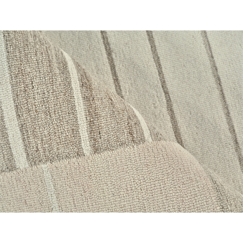 Castine Hand-Tufted New Zealand Wool Beige/Ivory 5'x8' Area Rug