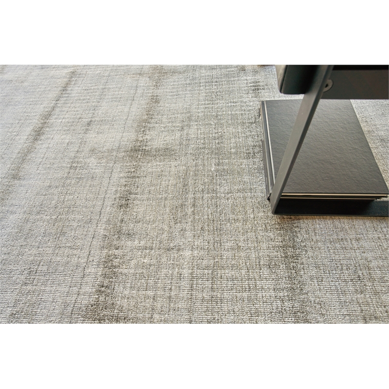 Chroma Handloomed Wool/Bamboo Silk Charcoal/Gray 6'x9' Area Rug